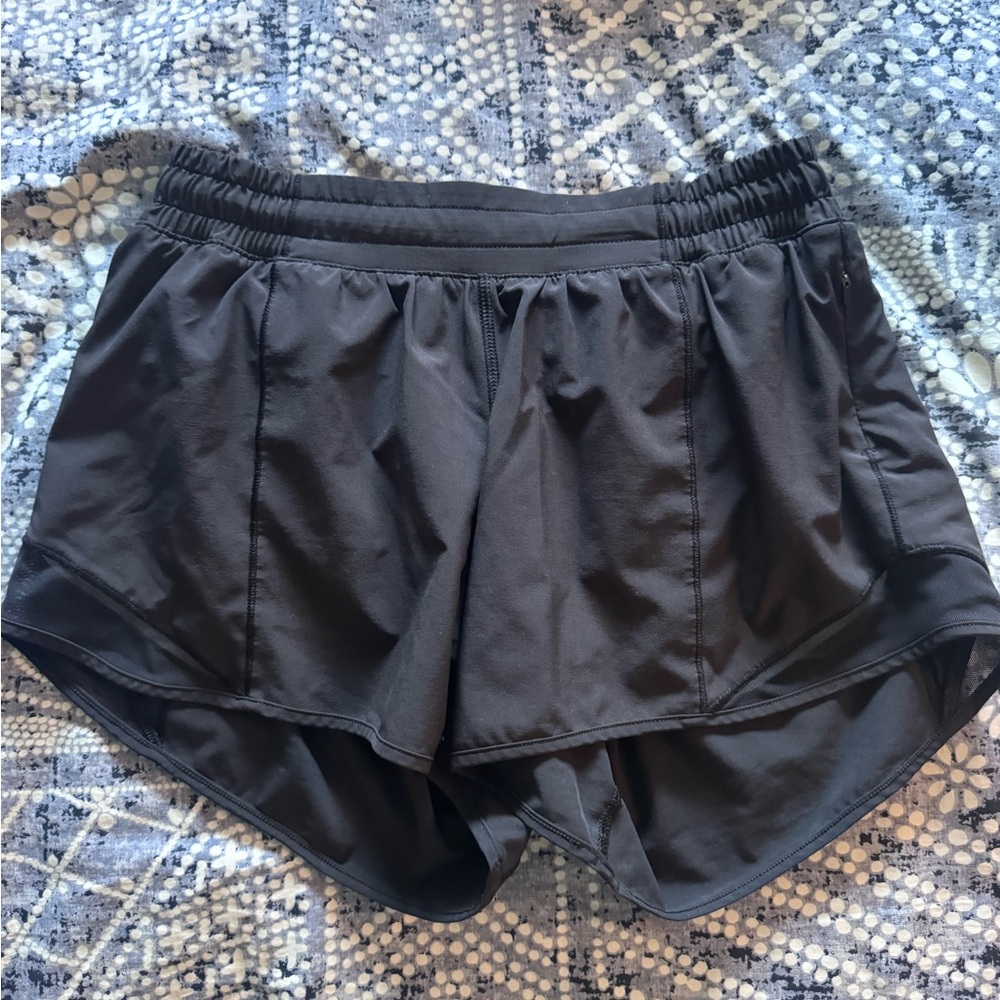 Lululemon black shorts